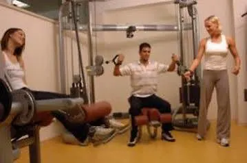 酒店 Dubrava And Wellness 奥帕提亚